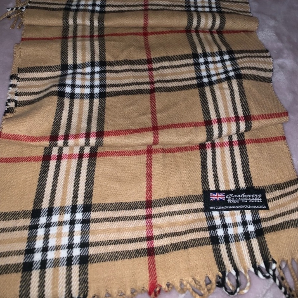 Cashmere collection scarf
